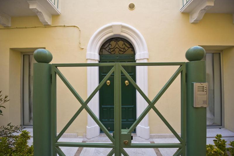Ferienwohnung Vico Amato Residenza Sulmona Exterior foto